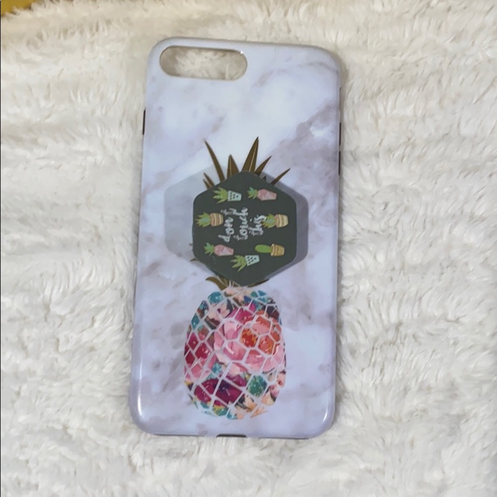 Iphone 8 Plus Marble Case/Cactus Pop socket 😍
